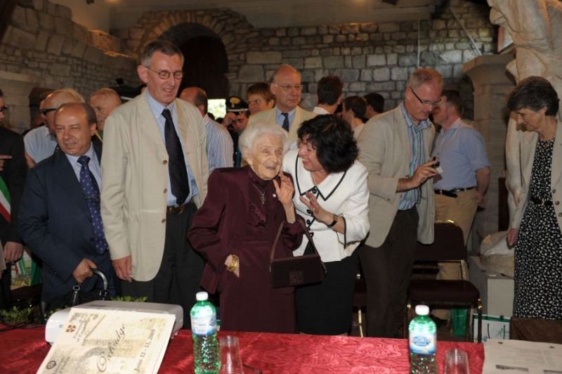 Rita Levi Montalcini 2009 09 Rita Levi Montalcini 2009 09